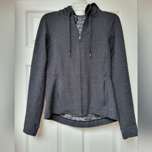 Lululemon Dark Grey Hoodie With Thumb Holes Size 4, EUC